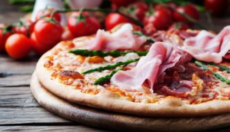 Imagem mostra pizzaria em bh