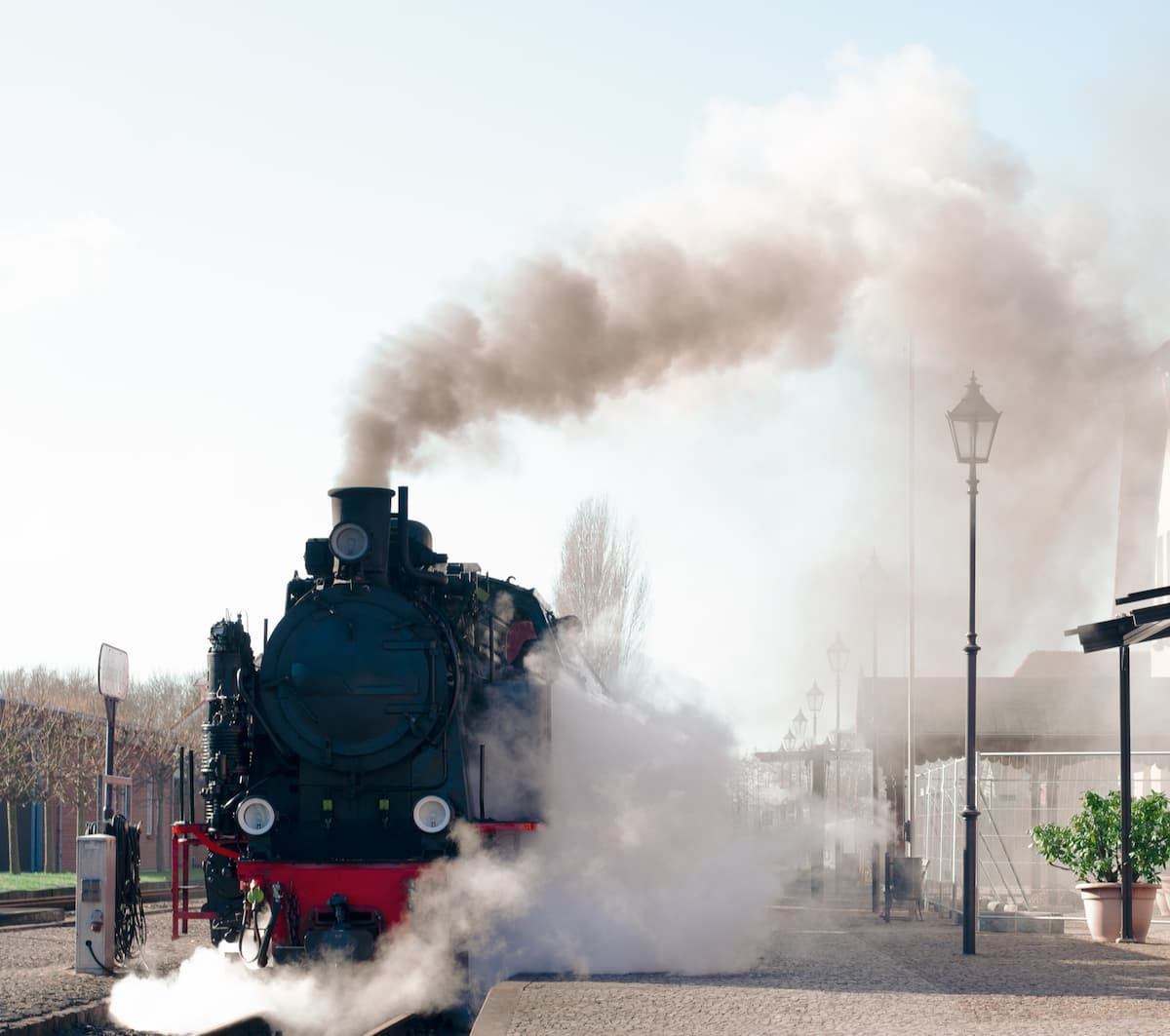 Imagem mostra trem antigo na estação ferroviária de Belo Horizonte