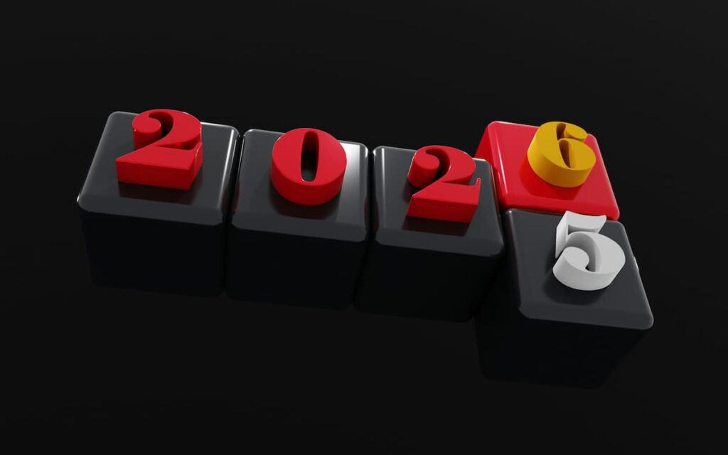 Imagem mostra Ano Novo chegando.